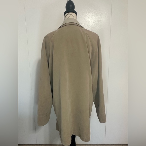 London Fog Limited Edition 3/4 Length Beige Trench Coat - Picture 6 of 16